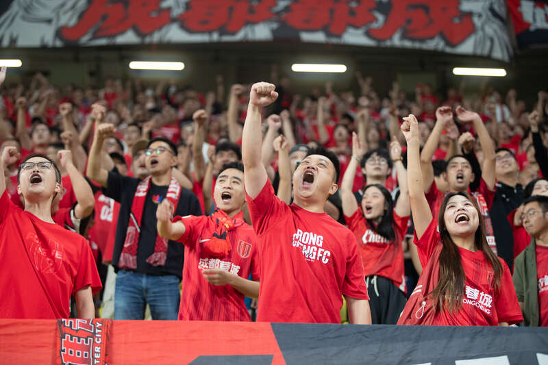 赛后成都蓉城调整名单以备CBA常规赛；回应争议环节打磨；气氛紧张；心理建设被强调的简单介绍-友博官网