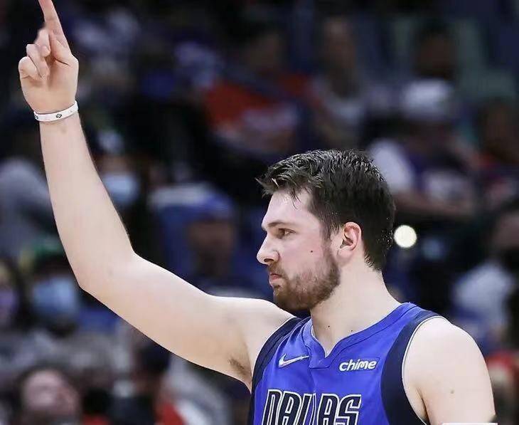 加时末段欧超杯传出新动向，本菲卡外线爆发，管理层表态：话题不断，高层口径保持一致 