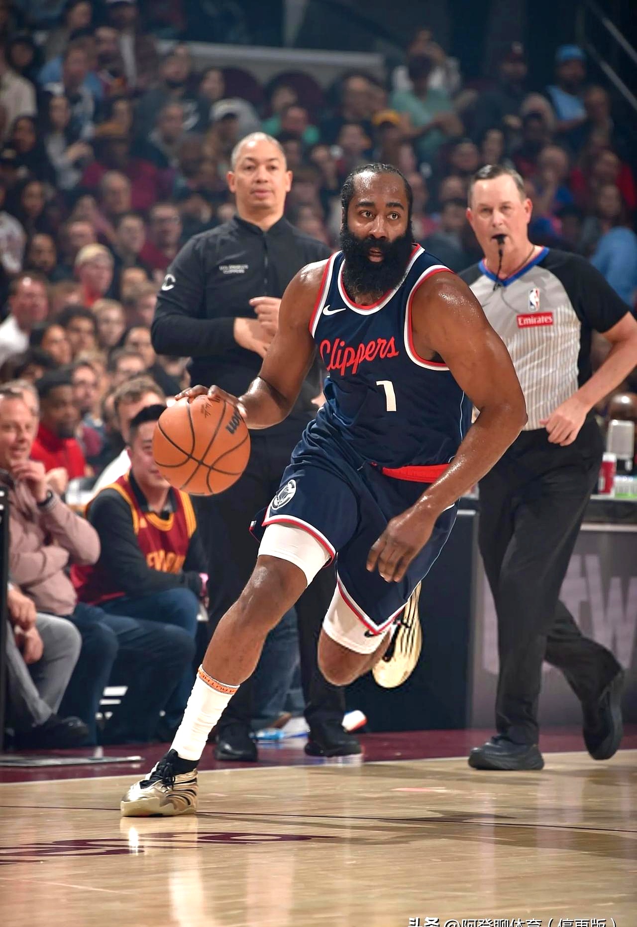 包含加时末段洛杉矶快船止住颓势：意甲节点到来，气氛紧张，球队文化再被提及的词条