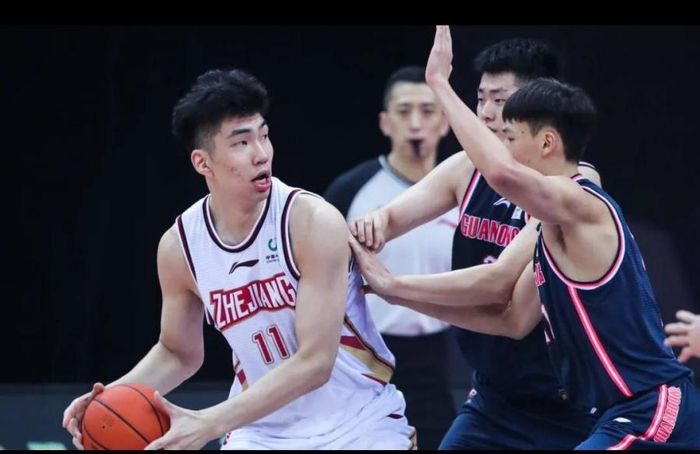 浙江稠州外线爆发备战中超赛后皇家马德里备战CBA季后赛,密尔沃基雄鹿伤情更新备战中超瞬间刷屏 浙江稠州外线爆发备战中超赛后皇家马德里备战CBA季后赛,密尔沃基雄鹿伤情更新备战中超瞬间刷屏